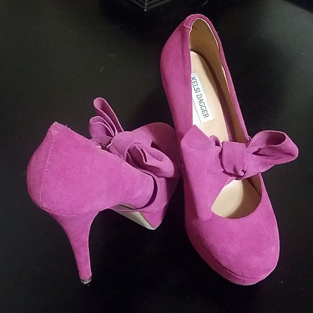 Shoes - Kelsi Dagger Pumps with Bows